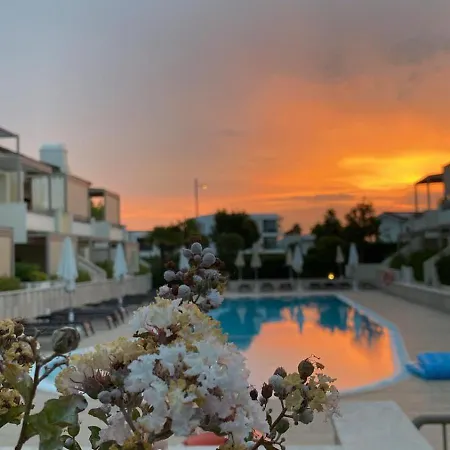 Lido Centro Con Piscina Apartment Lido di Jesolo